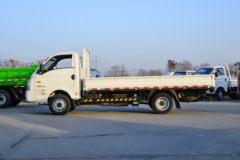 凯马 锐航X3 122马力 3.98米单排栏板微卡(国六)