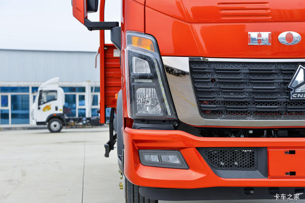 选购中国重汽豪沃轻卡新统帅让您宽赢天下赚钱有道