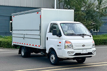 凯马 锐航X1 1.6L 120马力 汽油 3.95米单排翼开启厢式微卡(国六)(KMC5031XYKQ318D6)