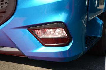 �����ؿ� ׷�� ���ʰ� 530���� 6X4 LNG�Զ���ǣ����ͼƬ