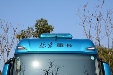 �����ؿ� ׷�� ���ʰ� 530���� 6X4 LNG�Զ���ǣ����ͼƬ