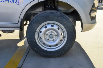 ������Խ��X1 1.6L 122���� ���� 2.585�׵�����ʽ΢��(������)(SC5031XXYXND6B1)ͼƬ