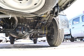 ������Խ��X1 1.6L 122���� ���� 2.585�׵�����ʽ΢��(������)(SC5031XXYXND6B1)ͼƬ