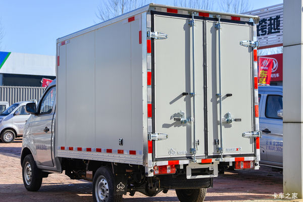 惊喜不断,降0.1万!泰安市跨越王X1载货车系列超值回馈,