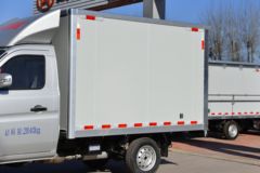 长安跨越王X1 1.6L 122马力 汽油 2.585米单排厢式微卡(单后轮)(SC5031XXYXND6B1)