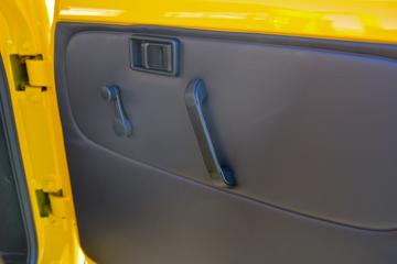 Ծ�� ����S100V 116���� 3.2��˫������С��(���̻�)ͼƬ