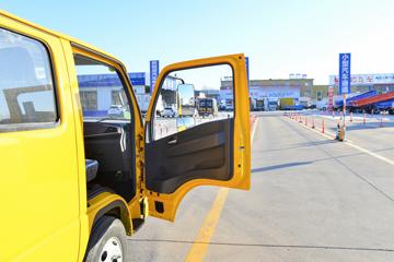 Ծ�� ����S100V 116���� 3.2��˫������С��(���̻�)ͼƬ
