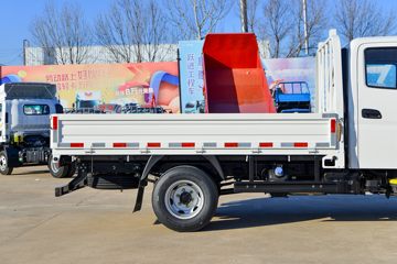 ���� ������� �ഺ�޵а� 146���� 3.2��˫�������ῨͼƬ