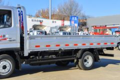 福田 奥铃M卡 2.0L 144马力 汽油 3.815米单排栏板小卡(BJ1031V4JV6-AB5)