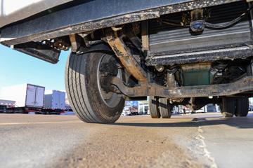 ��� ��;���� 180���� 4.16�׵�����ʽ�Ῠ(����)(CA5040XXYP40K62L2E6A84)ͼƬ