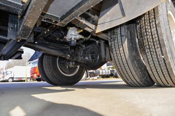 ��� J6F 4.5T 4.16�׵��Ŵ��綯��ʽ�Ῠ(CA5042XXYP40L2BEVA84)98.04kWhͼƬ