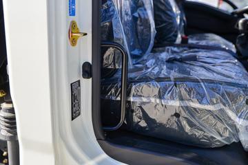 �������ó� ����G1 ��׼�� 150���� 4.18�׵�����ʽ�Ῠ(SX5040XXYNP6331)ͼƬ