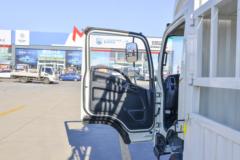 陕汽商用车 德龙G1 标准版 150马力 4.18米单排仓栅式轻卡(SX5040CCYNP6331)