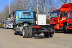 解放 虎6G 180马力 3.78米排半厢式轻卡(CA5121XXYP40K42L2E6A84)