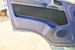 解放 虎6G 180马力 3.78米排半厢式轻卡(CA5121XXYP40K42L2E6A84)