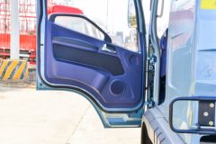 解放 虎6G 180马力 3.78米排半厢式轻卡(CA5121XXYP40K42L2E6A84)