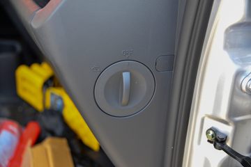 ���� ŷ����S1 ��ӯ�� 158���� 4.14�׵�����ʽ�Ῠ(BJ5048XXY-FM3)ͼƬ