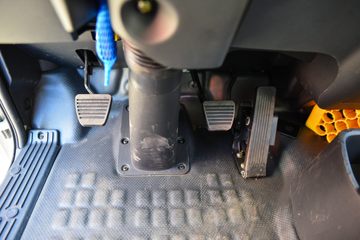 ���� ŷ����S1 ��ӯ�� 158���� 4.14�׵�����ʽ�Ῠ(BJ5048XXY-FM3)ͼƬ