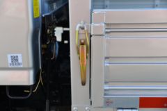 福田 欧马可S1系 智盈版 163马力 3.83米AMT自动档排半栏板轻卡(BJ1048V9JEA-FM3)