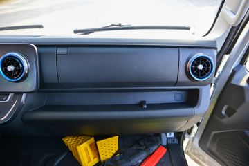 ���� ŷ����S1ϵ ��ӯ�� 163���� 4.17��AMT�Զ������������Ῠ(����)(BJ1048V9JEA-FM3)ͼƬ