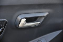 福田 祥菱V1 豪华型 1.3L 91马力 3.05米单排厢式微卡(BJ5020XXY3JV6-11)