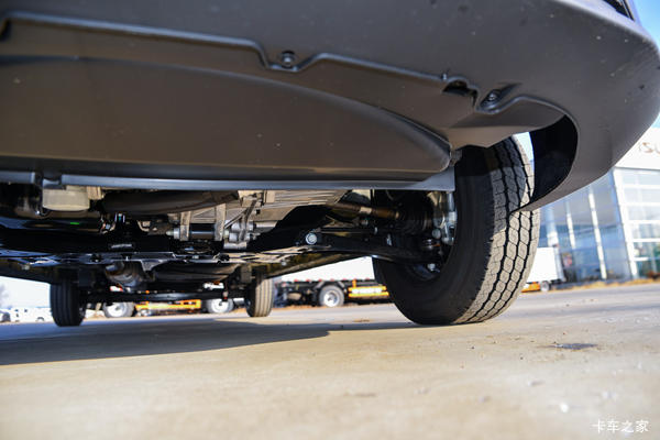 本店为您推荐 江铃汽车 新全顺 143马力 2.0T柴油 6座