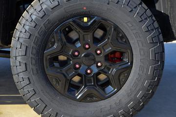   ̽  2.3T 177 Զ ˫ƤͼƬ