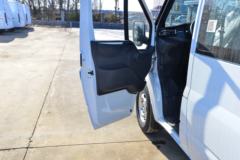 江铃汽车 福顺 2023款 146马力 2.0T柴油 6座 自动 短轴低顶多用途乘用车(对开尾门)