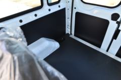 江铃汽车 福顺 2023款 146马力 2.0T柴油 6座 自动 短轴低顶多用途乘用车(对开尾门)