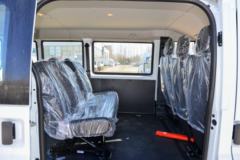 江铃汽车 福顺 2023款 146马力 2.0T柴油 6座 自动 短轴低顶多用途乘用车(对开尾门)