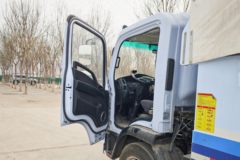玉柴新能源 驭途EM 4X2 3.8米纯电动自卸车(YCE3120ZBEVMA)140.95kWh