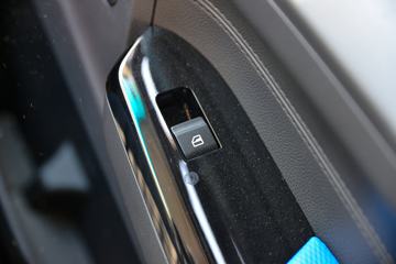 ���� ŷ����S1 ��ӯ�� 160���� 4.17��AMT�Զ������������Ῠ(BJ1048V9JEA-FM3)ͼƬ