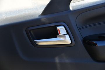 ���� ŷ����S1 ��ӯ�� 160���� 4.17��AMT�Զ������������Ῠ(BJ1048V9JEA-FM3)ͼƬ