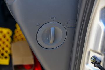 ���� ŷ����S1 ��ӯ�� 160���� 4.17��AMT�Զ������������Ῠ(BJ1048V9JEA-FM3)ͼƬ