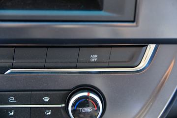 ���� ŷ����S1 ��ӯ�� 160���� 4.17��AMT�Զ������������Ῠ(BJ1048V9JEA-FM3)ͼƬ