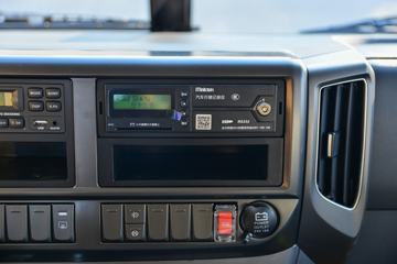 ���� ŷ��ARϵ 200���� 4X2 5.25�������ػ���ͼƬ