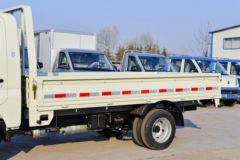 福田 祥菱M1 奋斗版 1.6L 122马力 汽油 3.3米单排栏板微卡(BJ1031V5JV4-61)