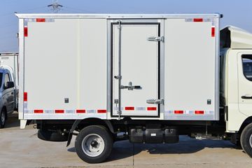 ���� ����M2 ������ 1.6L 122���� ���� 3.3�׵�����ʽ΢��(BJ5032XXY5JV5-11)ͼƬ