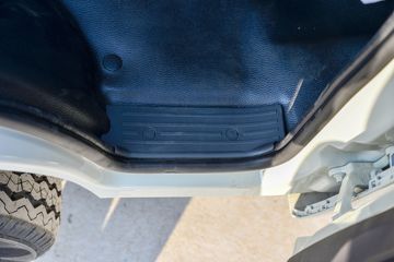 ���� ����M2 ������ 1.6L 122���� ���� 3.7�׵�������΢��(BJ1032V5JV5-11)ͼƬ