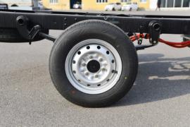 多米&nbsp;电动载货车底盘图片