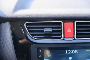 ���� ����M2 ������ 1.6L 122���� ���� 3.7�׵�������΢��(BJ1032V5JV5-11)ͼƬ