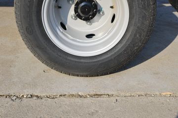 ���� ����M2 ������ 1.6L 122���� ���� 3.7�׵�������΢��(BJ1032V5JV5-11)ͼƬ