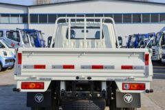福田 祥菱M2 豪华型 1.6L 122马力 汽油 3.7米单排栏板微卡(BJ1032V5JV5-11)