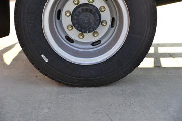 ��� ��VH �����ݵ� 190���� 4X2 5.2����س�(CA5140XLCP40K62L4E6A85)ͼƬ