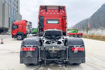 �й������ɶ����ó� ����V7-X 540���� 6X4 Σ��Ʒǣ����(Һ��)(ZZ4252V3247F1W)ͼƬ