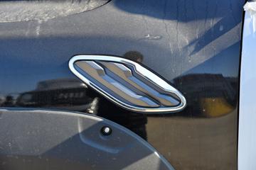 ���� ����9 2023�� ������ 2.0T���� 163���� �Զ����� ����˫��Ƥ��ͼƬ