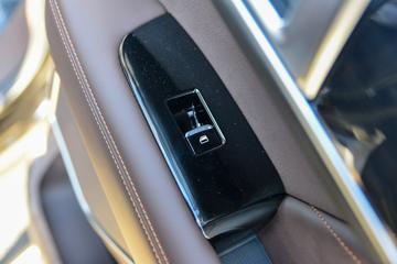 ���� ����9 2023�� ������ 2.0T���� 163���� �Զ����� ����˫��Ƥ��ͼƬ