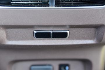 ���� ����9 2023�� ������ 2.0T���� 163���� �Զ����� ����˫��Ƥ��ͼƬ