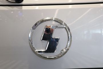 �������ó� ����G1 177���� 4X2 4.8���Ű������ػ���(SX1120NP6421)ͼƬ