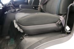 陕汽商用车 德龙G1 177马力 4X2 4.8米排半栏板载货车(SX1120NP6421)